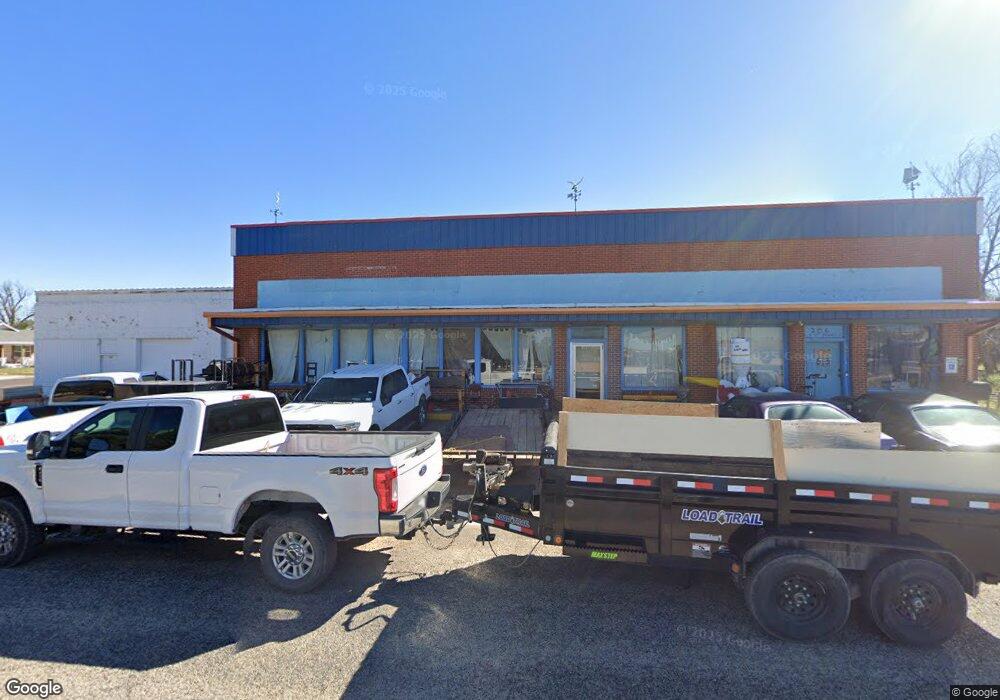 206 E 11th Place, Big Spring, TX 79720 - photo 1