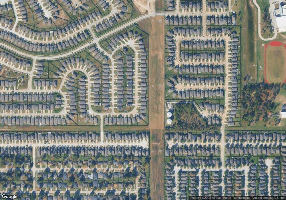 15218 Crescent Brookfield Dr, Humble, TX 77396 - photo 1