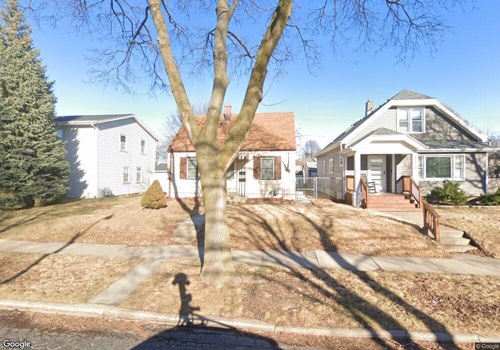 4112 S 2nd St, Milwaukee, WI 53207 - photo 1