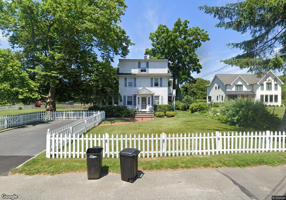 121 Grady St, Bayport, NY 11705 - photo 1