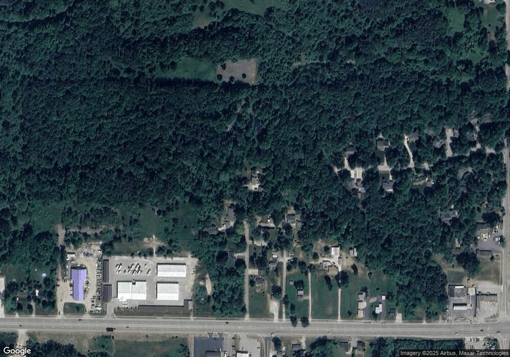 604 Shirmor Dr, Midland, MI 48640 - photo 1