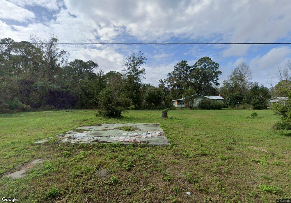 3116 E 3rd St, Brunswick, GA 31520 - photo 1