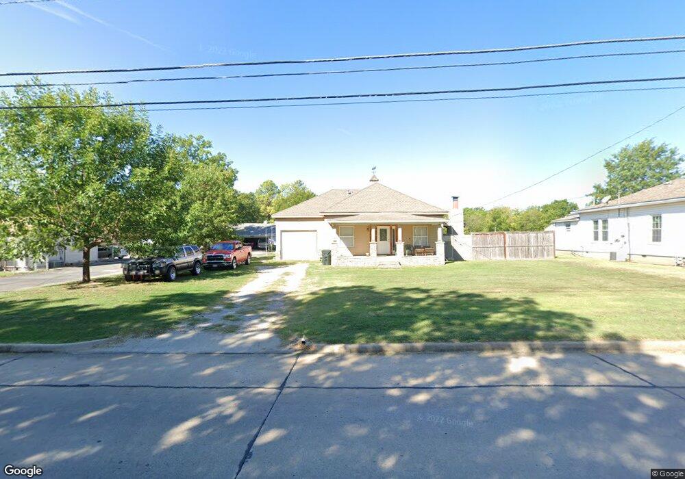 603 S Muskogee Ave, Claremore, OK 74017 - photo 1