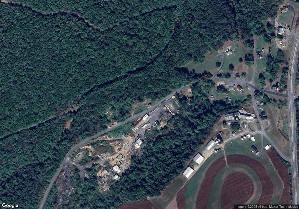 461 Hinkle Rd, Ashland, PA 17921 - photo 1