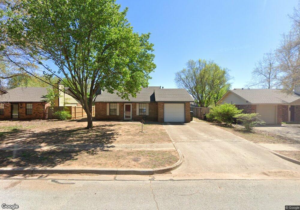 708 Peregrine Dr, Norman, OK 73072 - photo 1