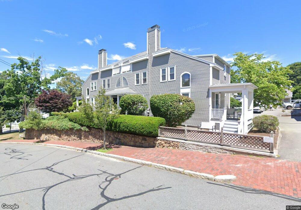 12 Pickett St unit B, Beverly, MA 01915 - photo 1