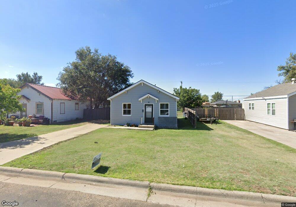 617 Cedar Ave, Dumas, TX 79029 - photo 1