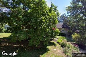 1225 S Collinswood Dr, Bloomington, IN 47401