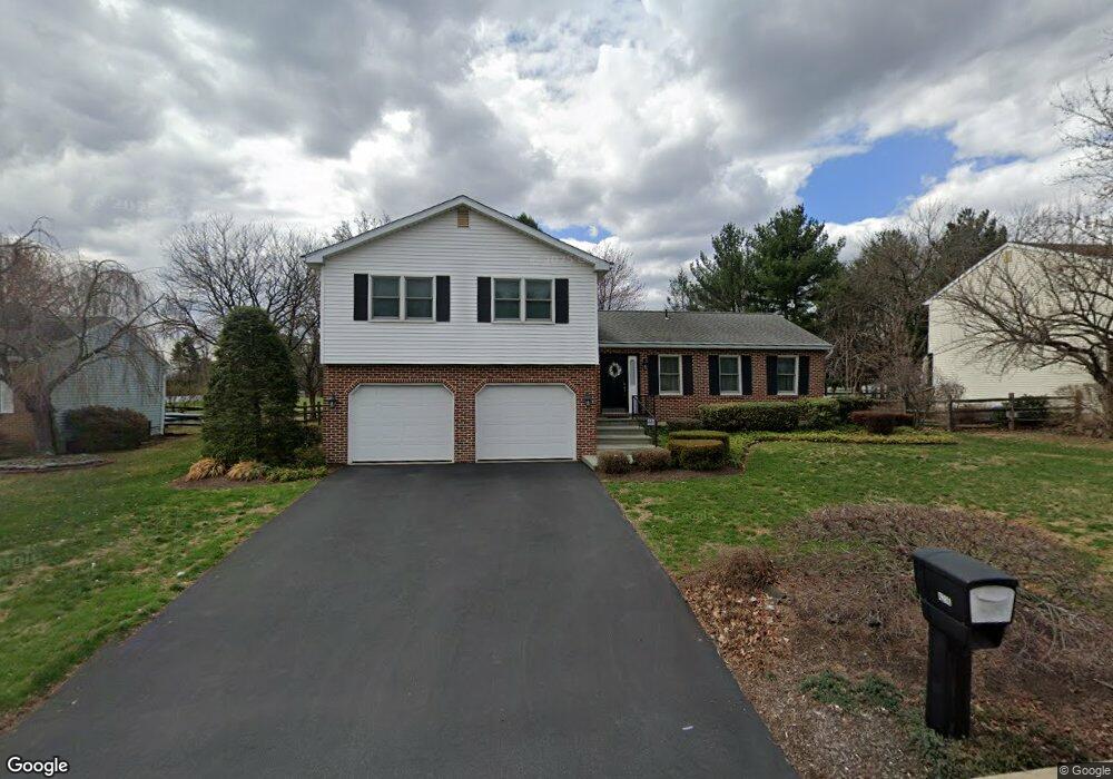 4216 Stoudts Ferry Bridge Rd, Reading, PA 19605 - photo 1