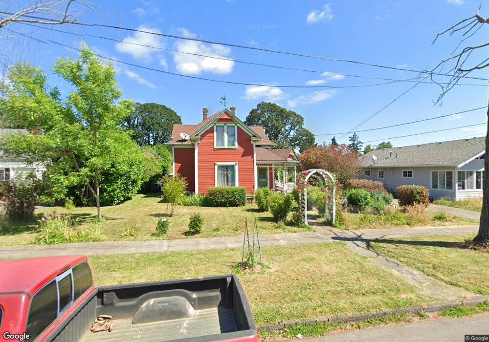 558 C St, Independence, OR 97351 - photo 1