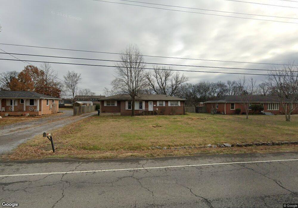 721 Castle Heights Ave, Lebanon, TN 37087 - photo 1