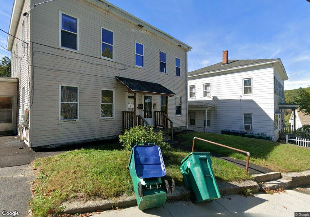 31 Beech St unit 1, Fitchburg, MA 01420 - photo 1