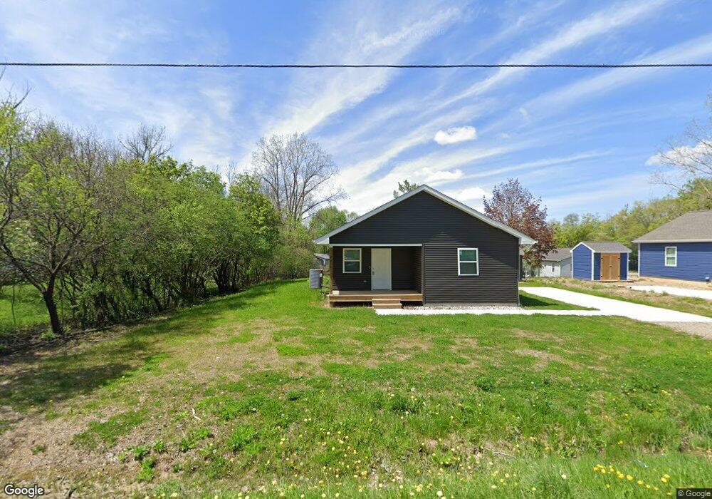 2256 Nerredia St, Flint, MI 48532 - photo 1