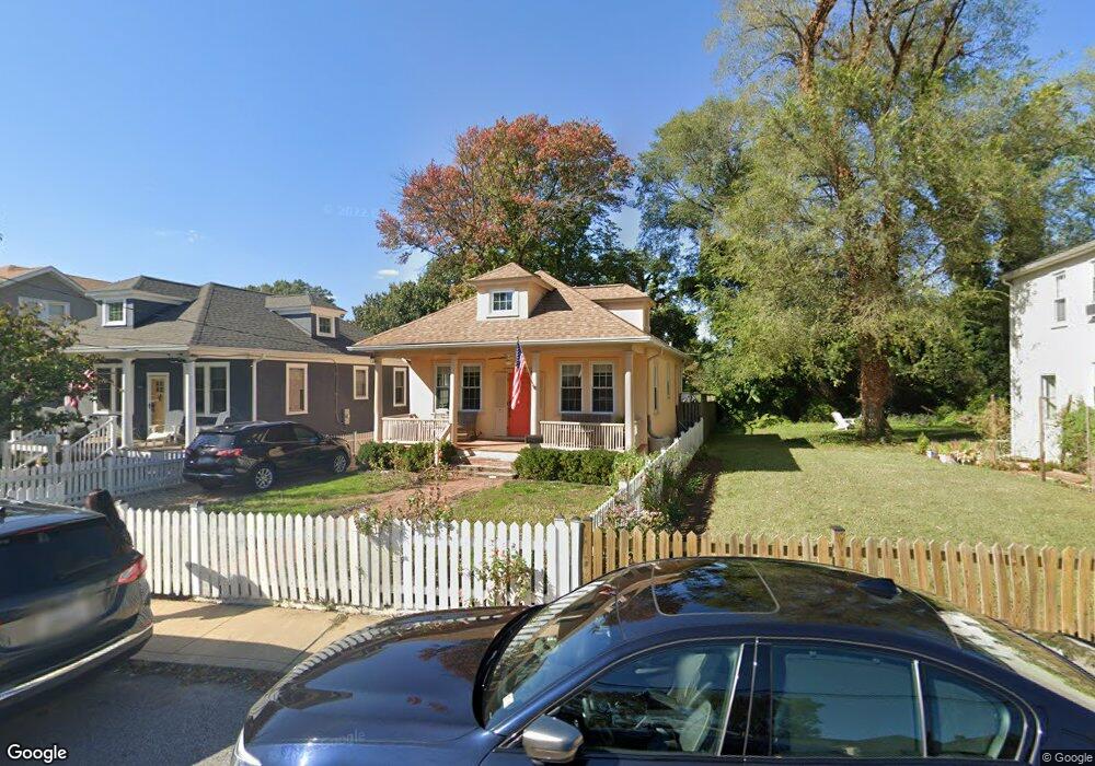 704 Bay Ridge Ave, Annapolis, MD 21403 - photo 1