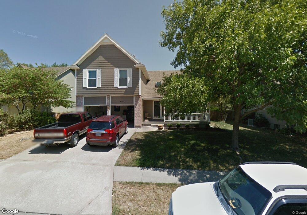 4743 Roundtree Ct, Shawnee, KS 66226 - photo 1