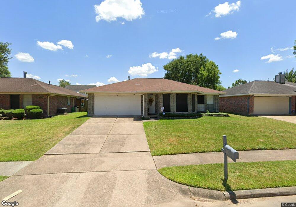 10927 Covered Bridge St, Houston, TX 77075 - photo 1