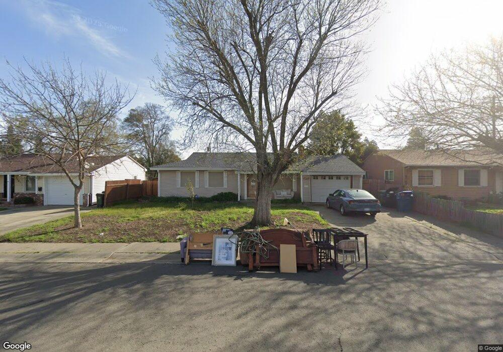 7705 Circle Pkwy, Sacramento, CA 95823 - photo 1