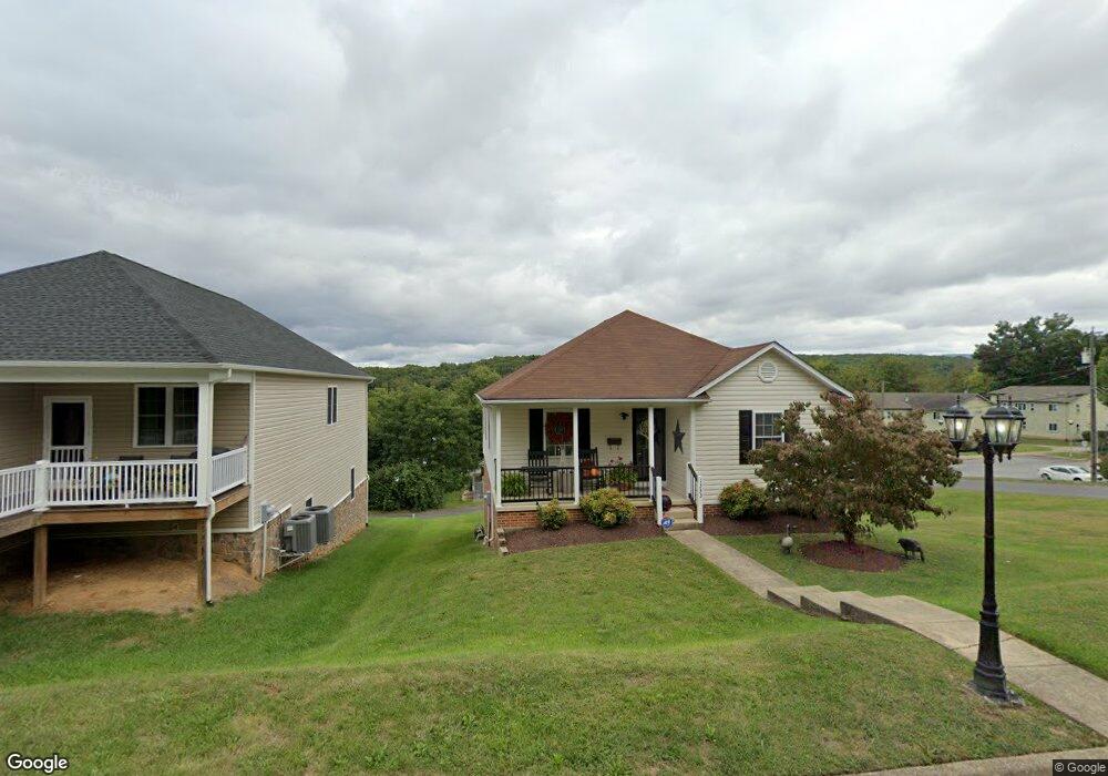 1337 C St, Waynesboro, VA 22980 - photo 1