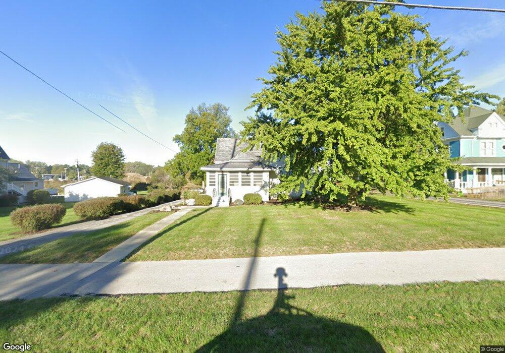 712 N Main St, Bluffton, IN 46714 - photo 1