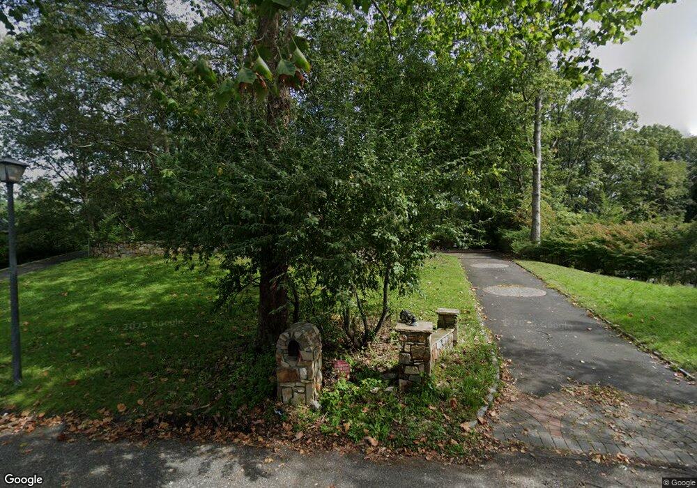 26 Rustic Gate Ln, Dix Hills, NY 11746 - photo 1