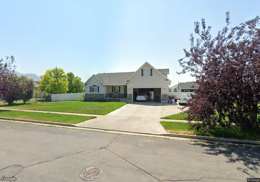 702 E 440 S unit 13, Hyrum, UT 84319 - photo 1