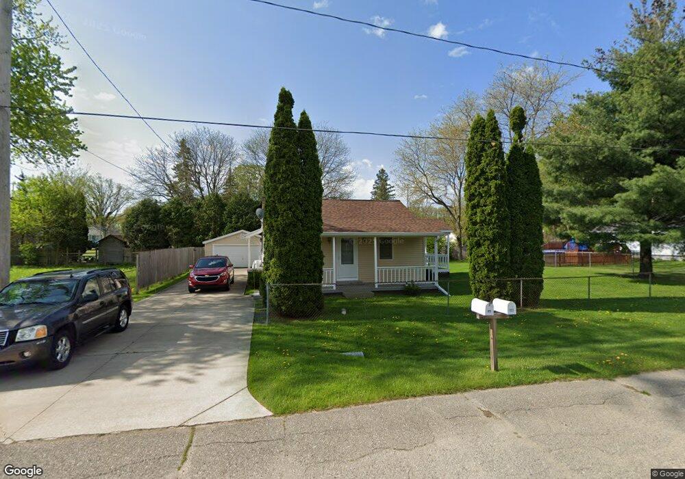 1115 W Mclean Ave, Flint, MI 48507 - photo 1