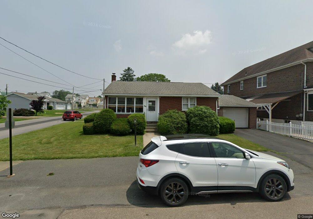 849 Grant St, Hazleton, PA 18201 - photo 1