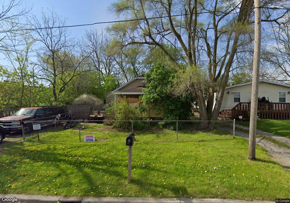 1025 W Whittemore Ave, Flint, MI 48507 - photo 1