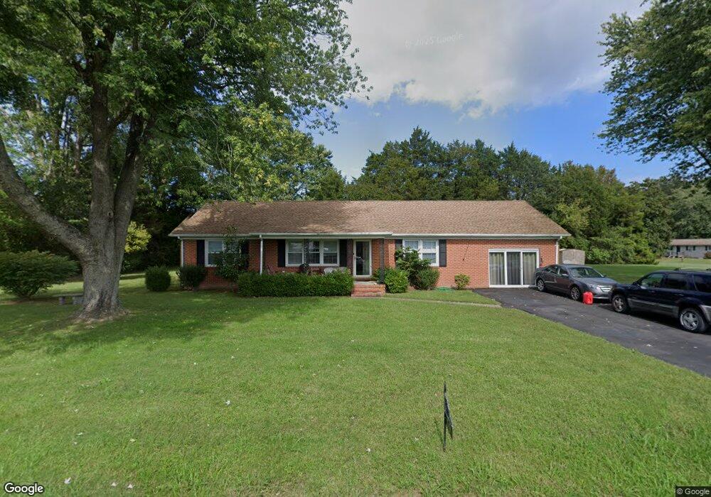 59 Lee St, Colonial Beach, VA 22443 - photo 1