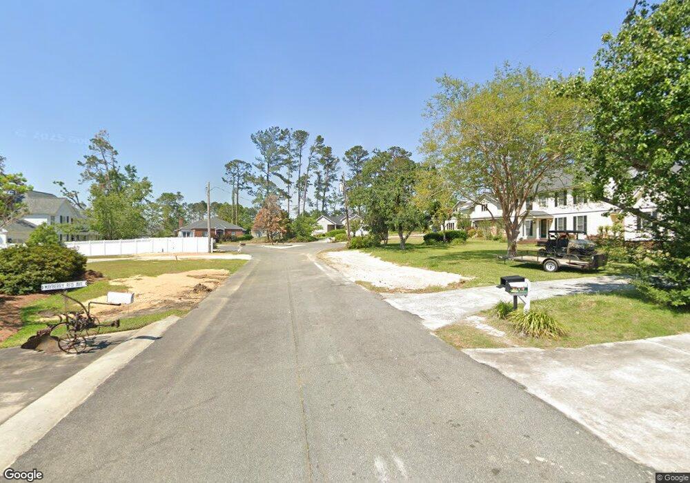 1001 Pinetree Cir, Douglas, GA 31533 - photo 1