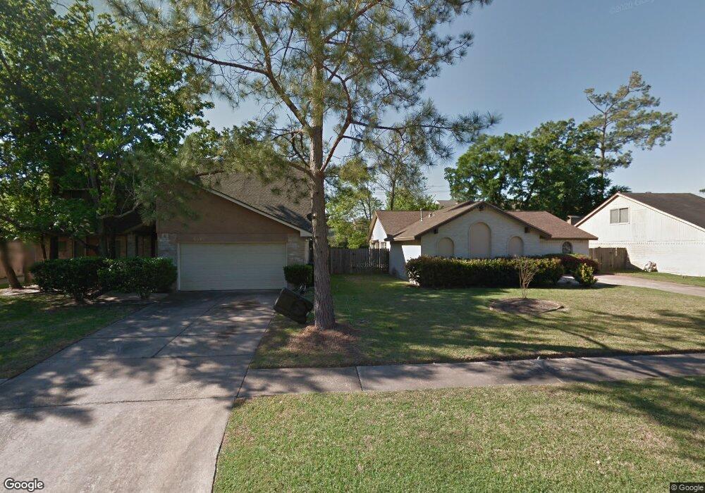 5335 Oak Cove Dr, Houston, TX 77091 - photo 1