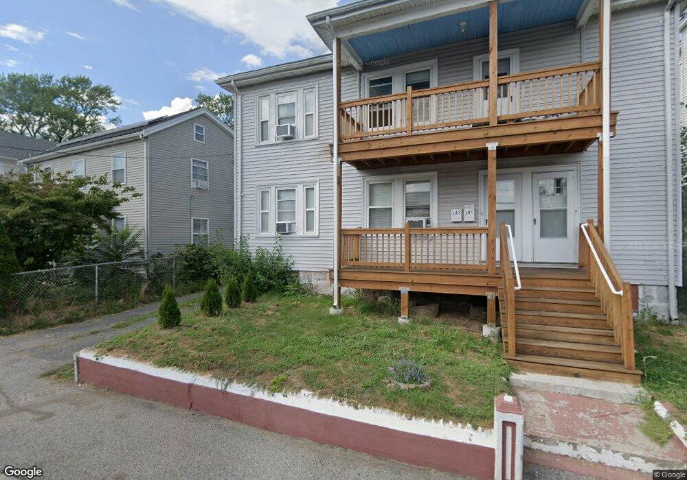 341 Granite St unit 2, Quincy, MA 02169 - photo 1