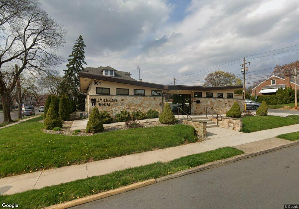 901 N 19th St, Allentown, PA 18104 - photo 1