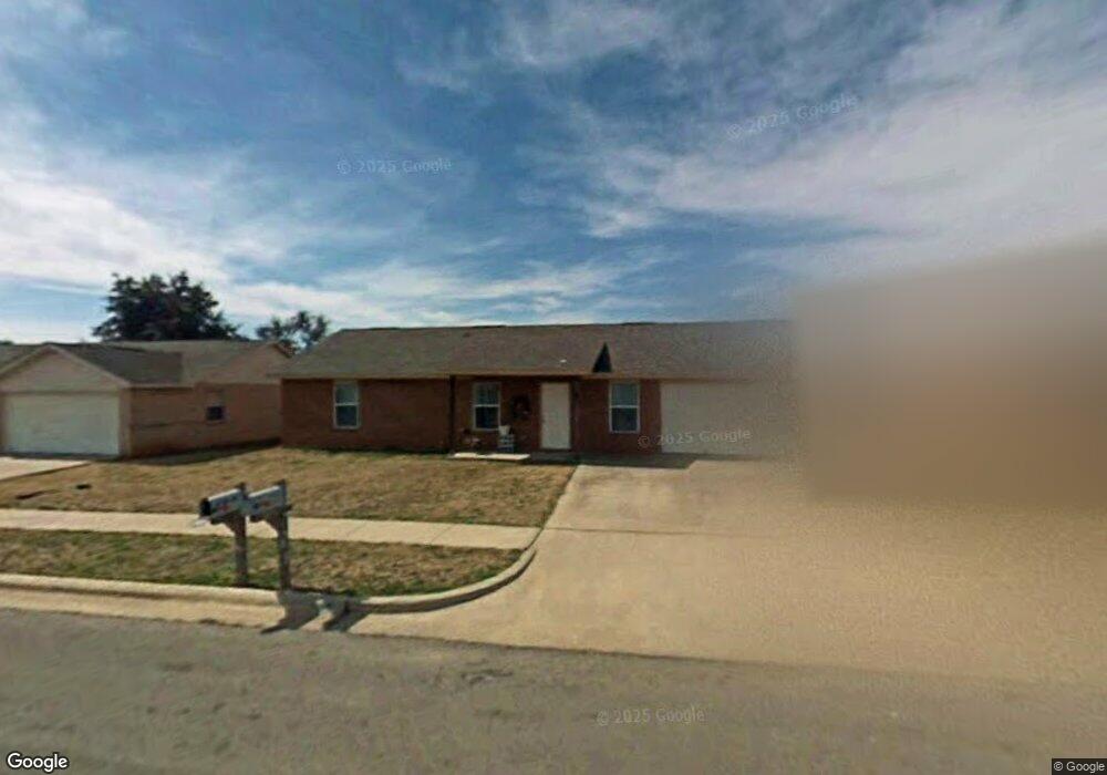 314 Kathy Ln, Granbury, TX 76049 - photo 1