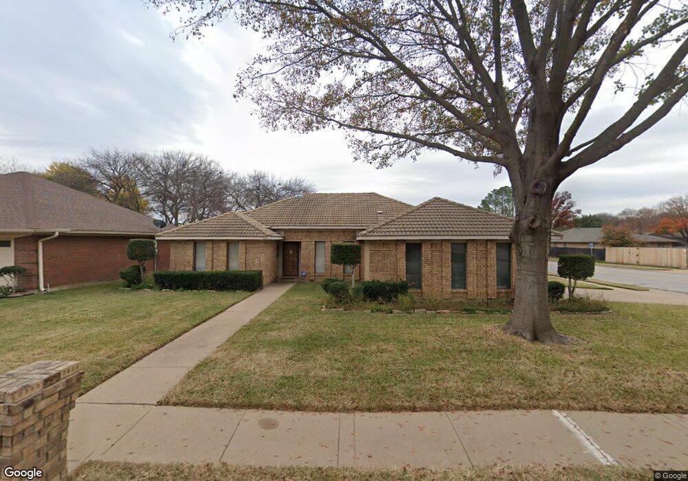 300 Stanford Ct, Bedford, TX 76021 - photo 1