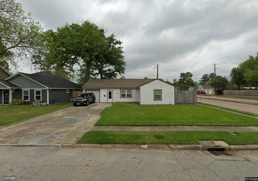 1802 Nina Lee Ln, Houston, TX 77018 - photo 1