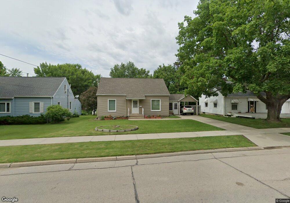 2020 8th Ave SW, Cedar Rapids, IA 52404 - photo 1