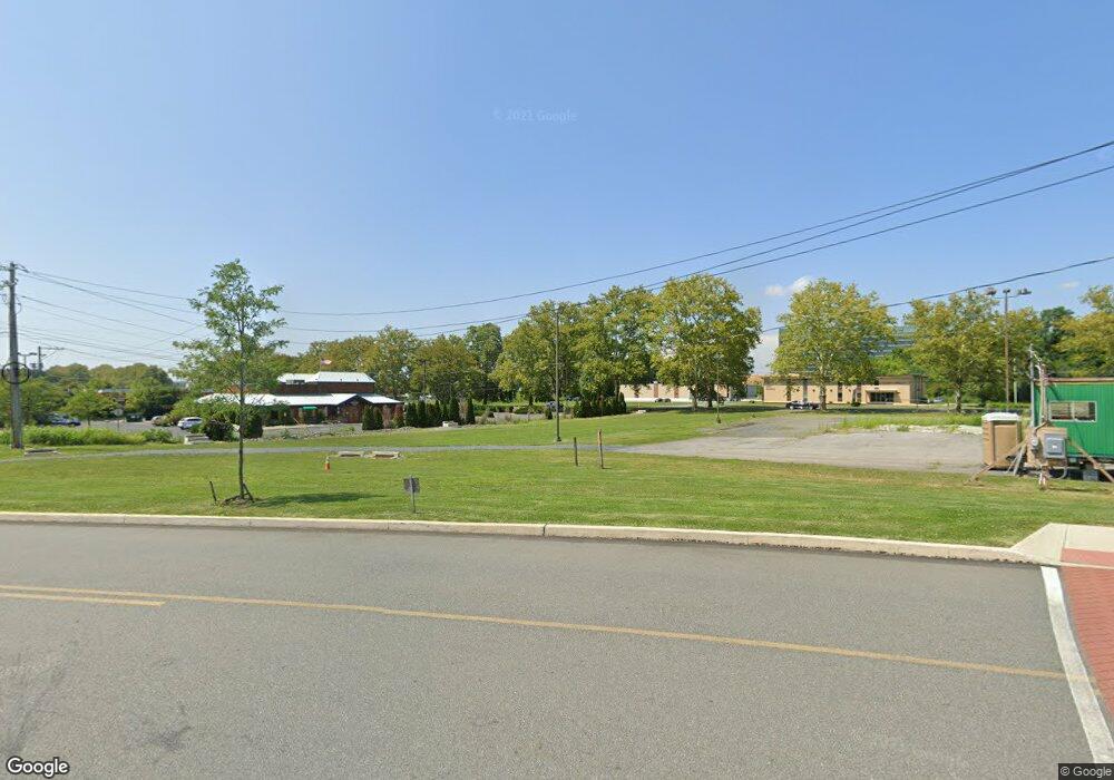 6240 Hamilton Blvd, Allentown, PA 18106 - photo 1