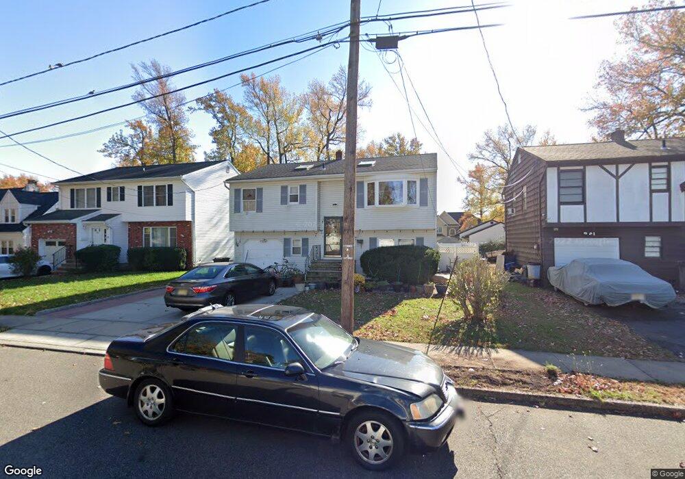 25 Warwick St, Iselin, NJ 08830 - photo 1