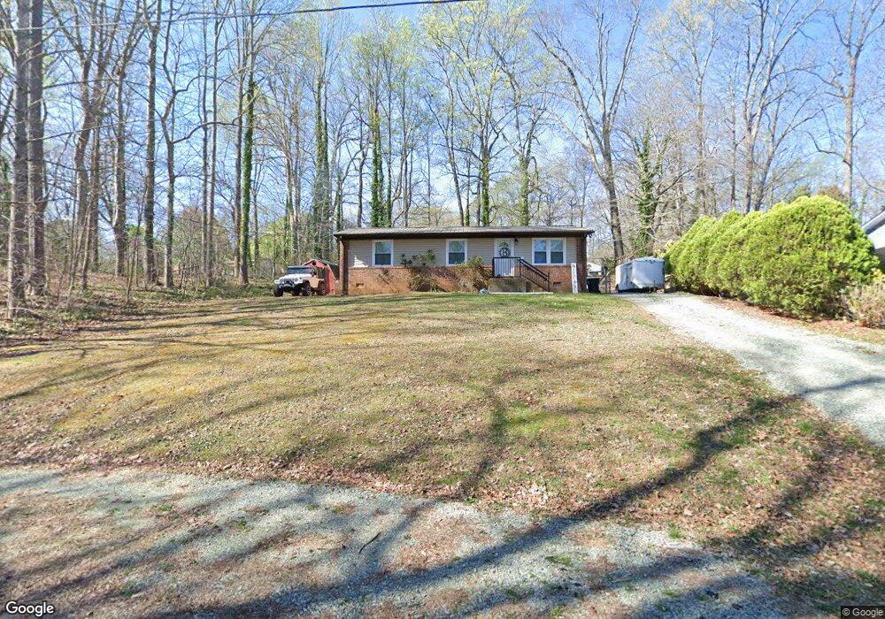 827 N Fir Ave, Siler City, NC 27344 - photo 1