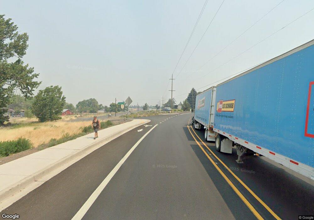 0 SE Evergreen unit 35437, Redmond, OR 97756 - photo 1