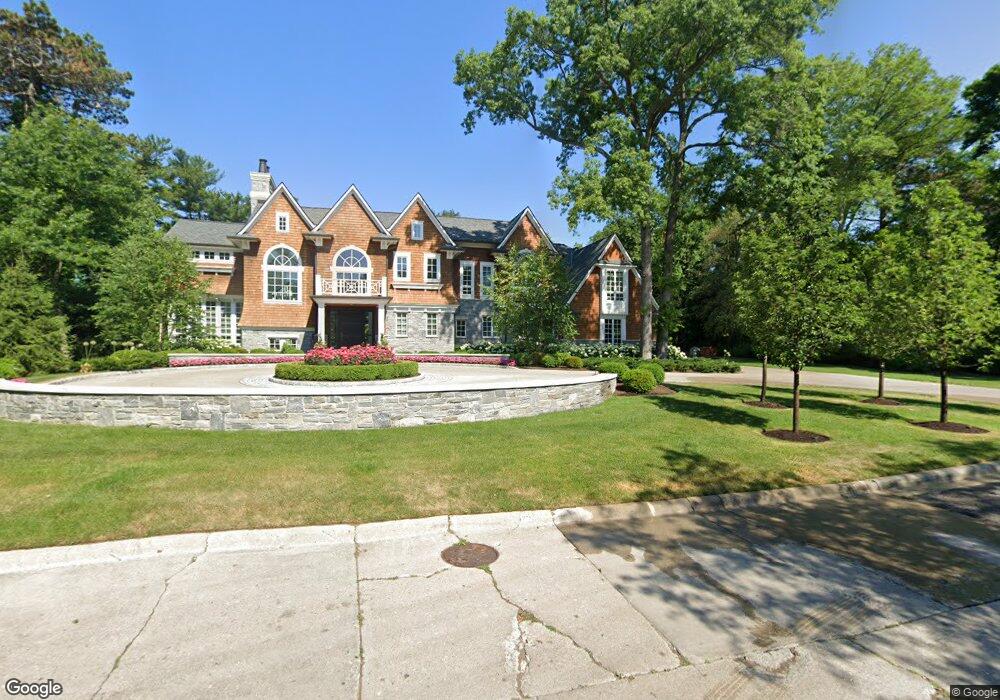 232 Lothrop Rd, Grosse Pointe Farms, MI 48236 - photo 1