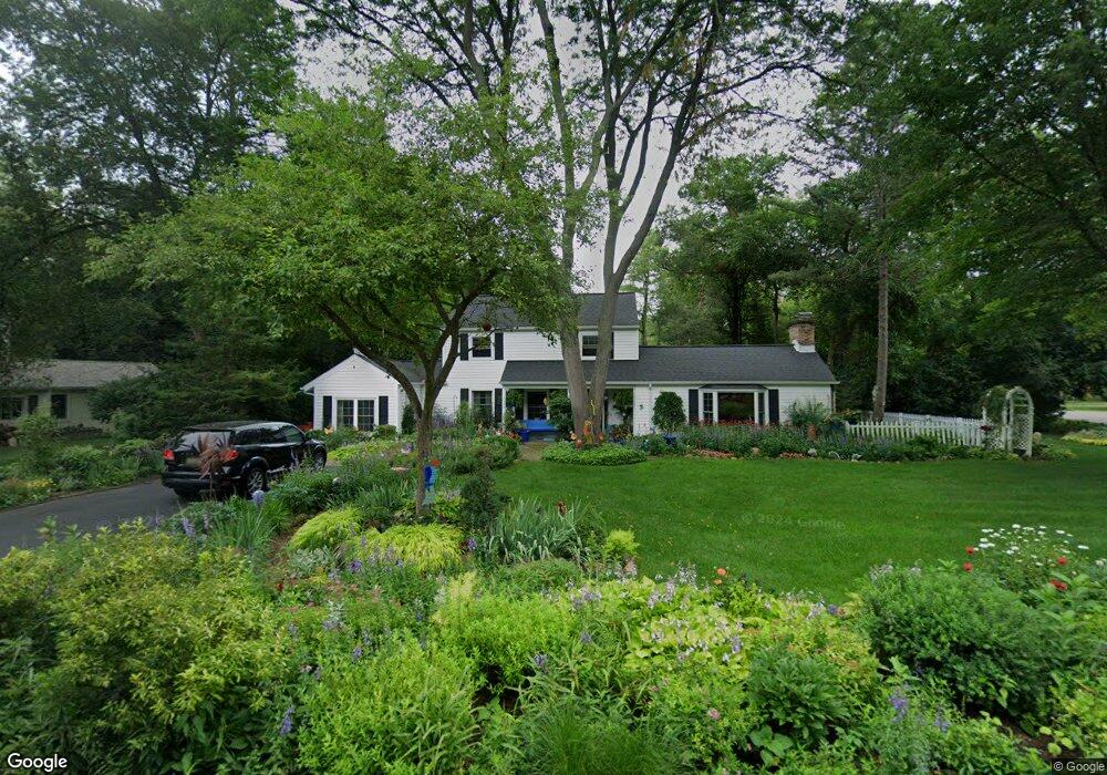 7524 Lilac Ct, West Bloomfield, MI 48324 - photo 1