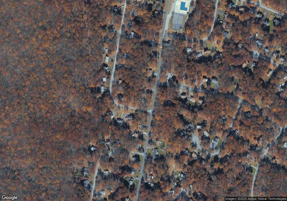 171 Segatti Cir, Bushkill, PA 18324 - photo 1