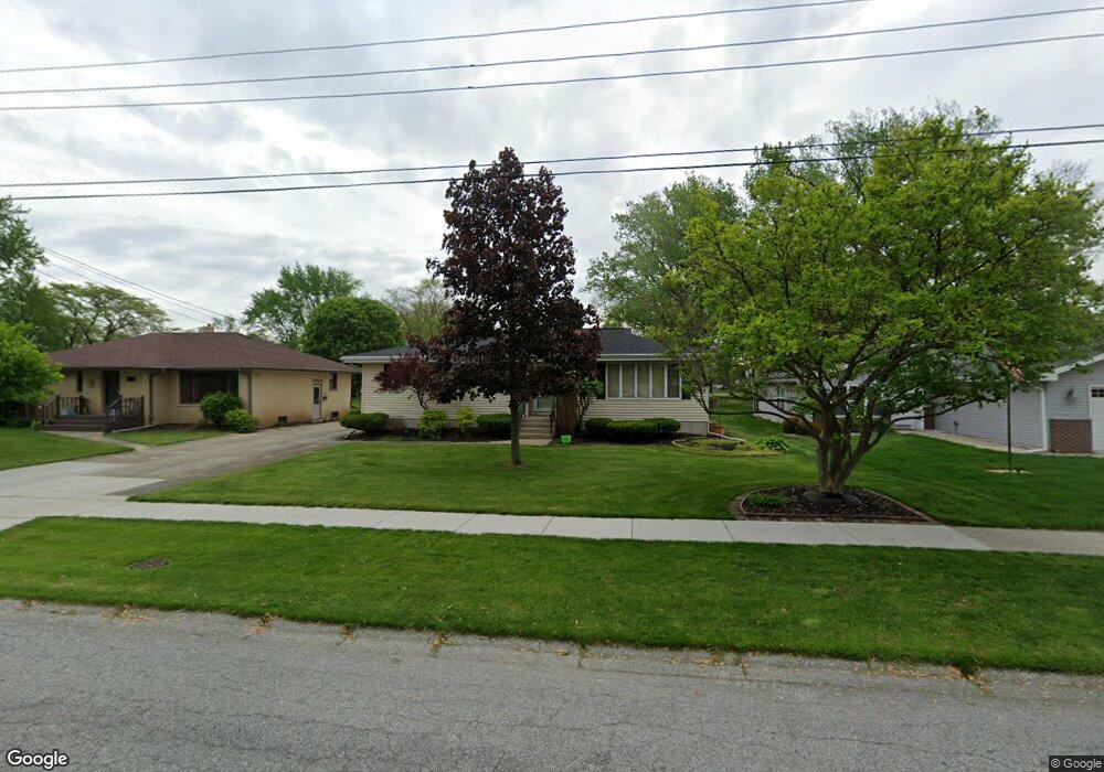 725 N Harvey St, Griffith, IN 46319 - photo 1