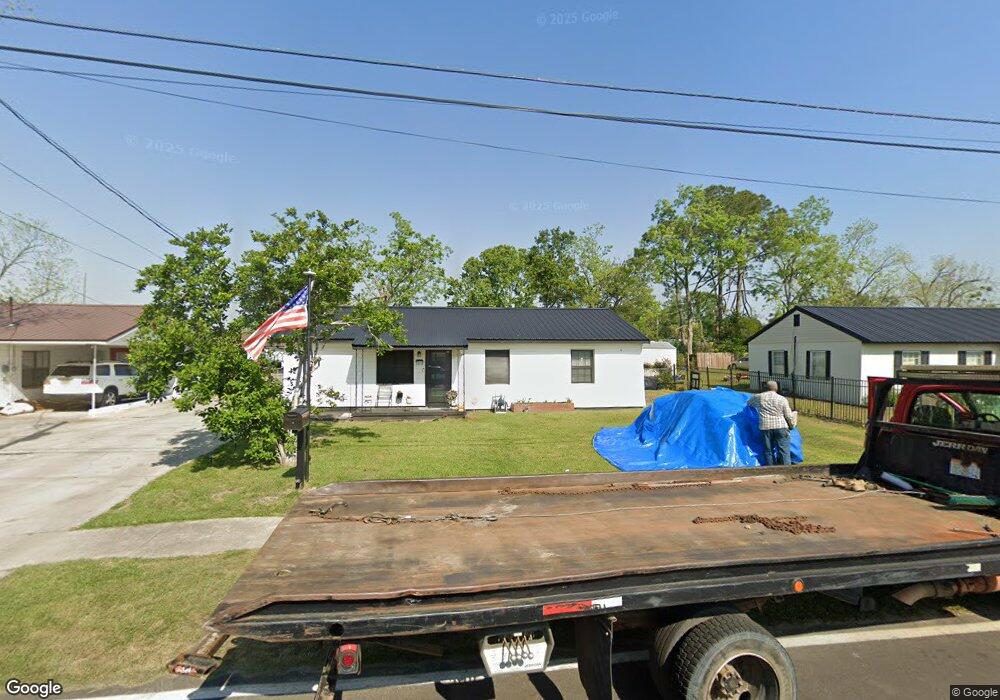 1310 Pearl Ave S, Douglas, GA 31533 - photo 1