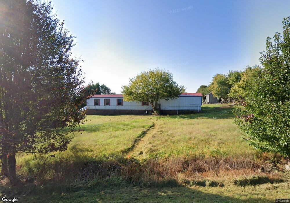 144 Southway Ln, Statesville, NC 28625 - photo 1