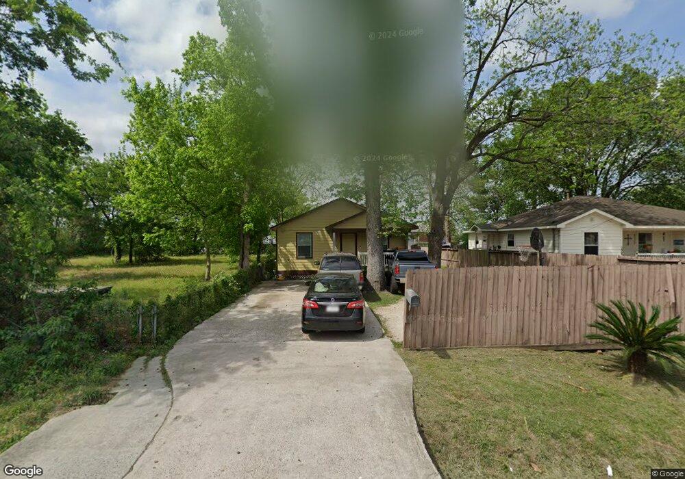 1323 De Boll St, Houston, TX 77022 - photo 1
