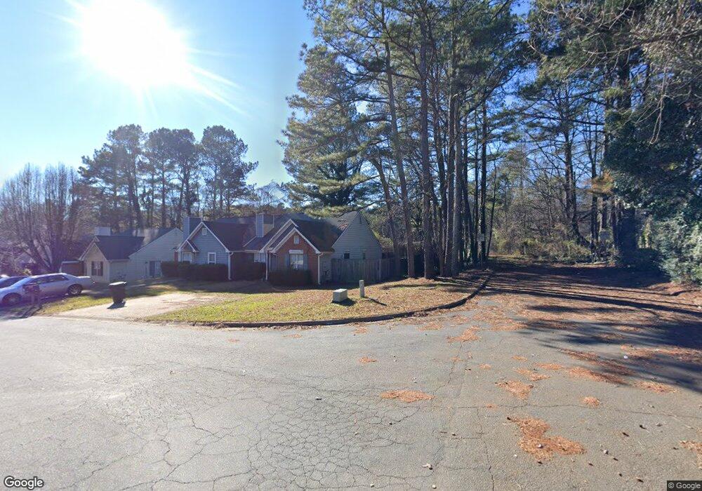 1424 W Booth Rd, Marietta, GA 30064 - photo 1