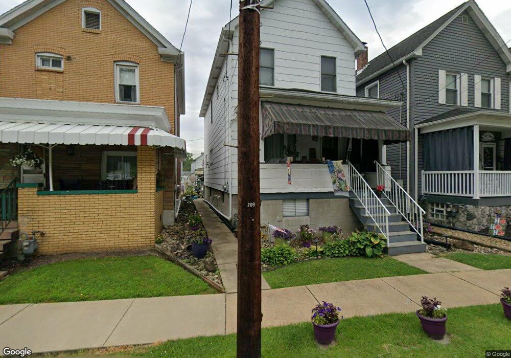 709 Mckinley Ave, East Vandergrift, PA 15629 - photo 1